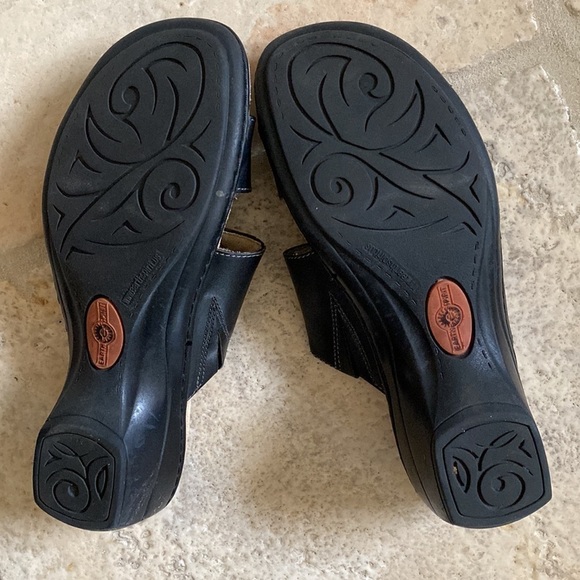 Earth Spirit Lissa Black Leather Comfort Slip On Sandals Womens Beach Size 9 - Picture 7 of 10